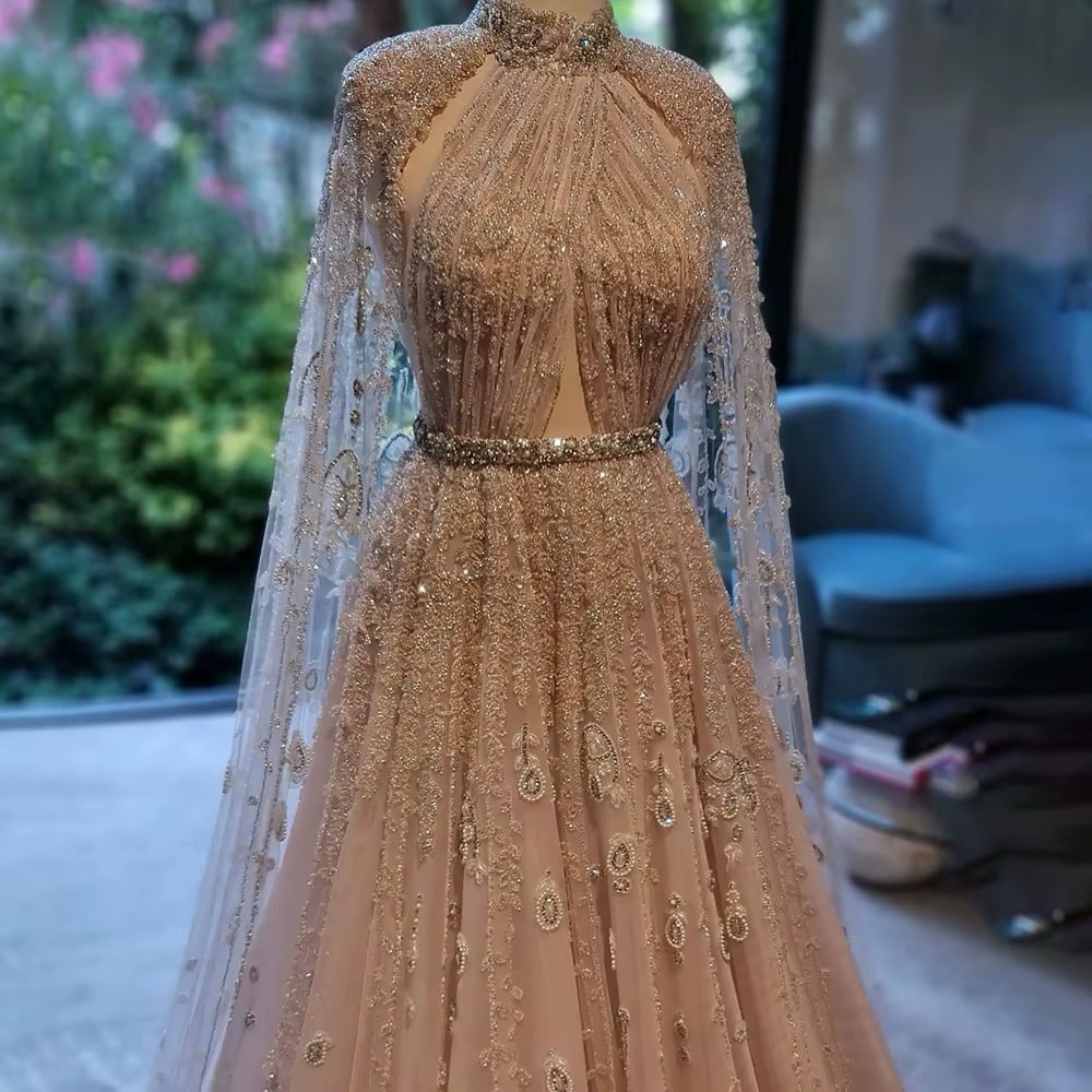 Dress - Picture 6 of 10